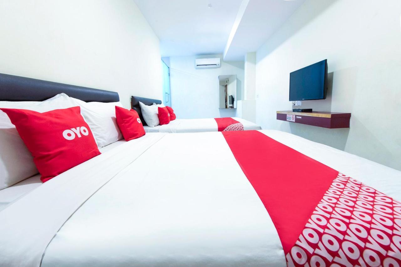 Super Oyo 90385 H3 Hotel Yong Peng Exterior foto